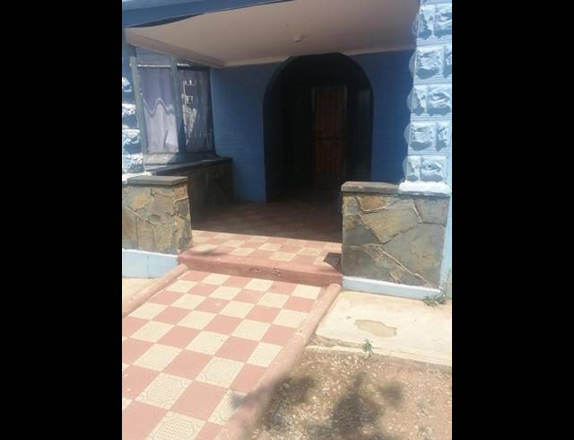 3 BEDROOM HOUSE FOR SALE IN WYCHWOOD